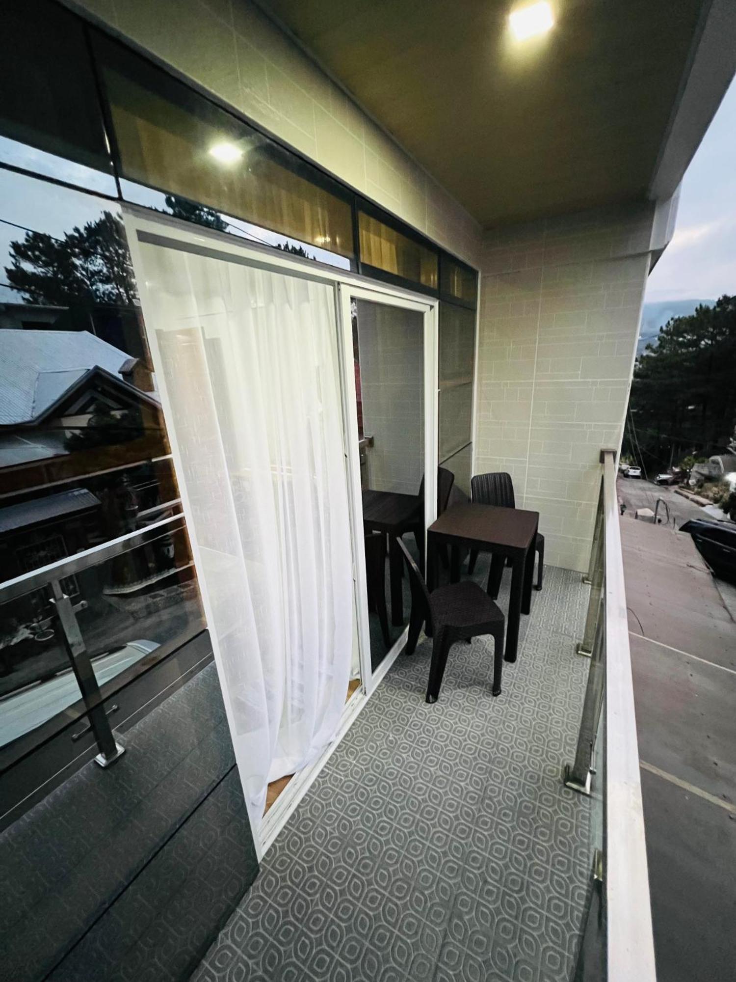 Casa Strata 2 Bedroom 2 Baths Whole House With Roofdeck Holiday home